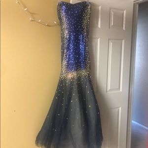 Royal blue mermaid gown (worn once)